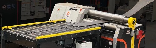 Roladora de lámina industrial con sistema hidráulico para alta capacidad de trabajo