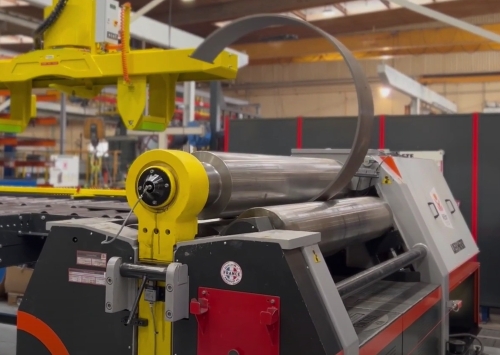 Roladora de lámina industrial para curvado de metales de gran grosor en la industria energética